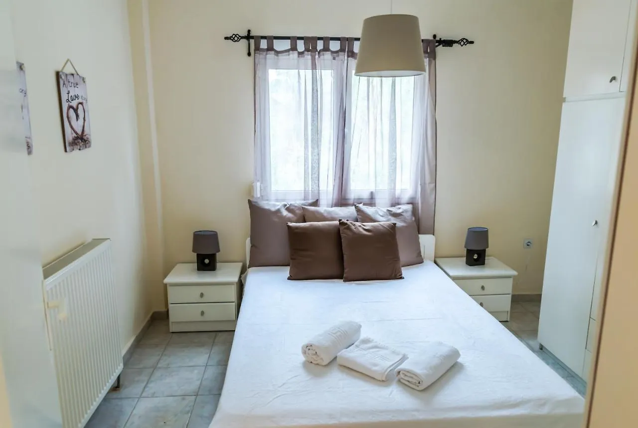 Nymfes House Apartment Paliouri Grecia